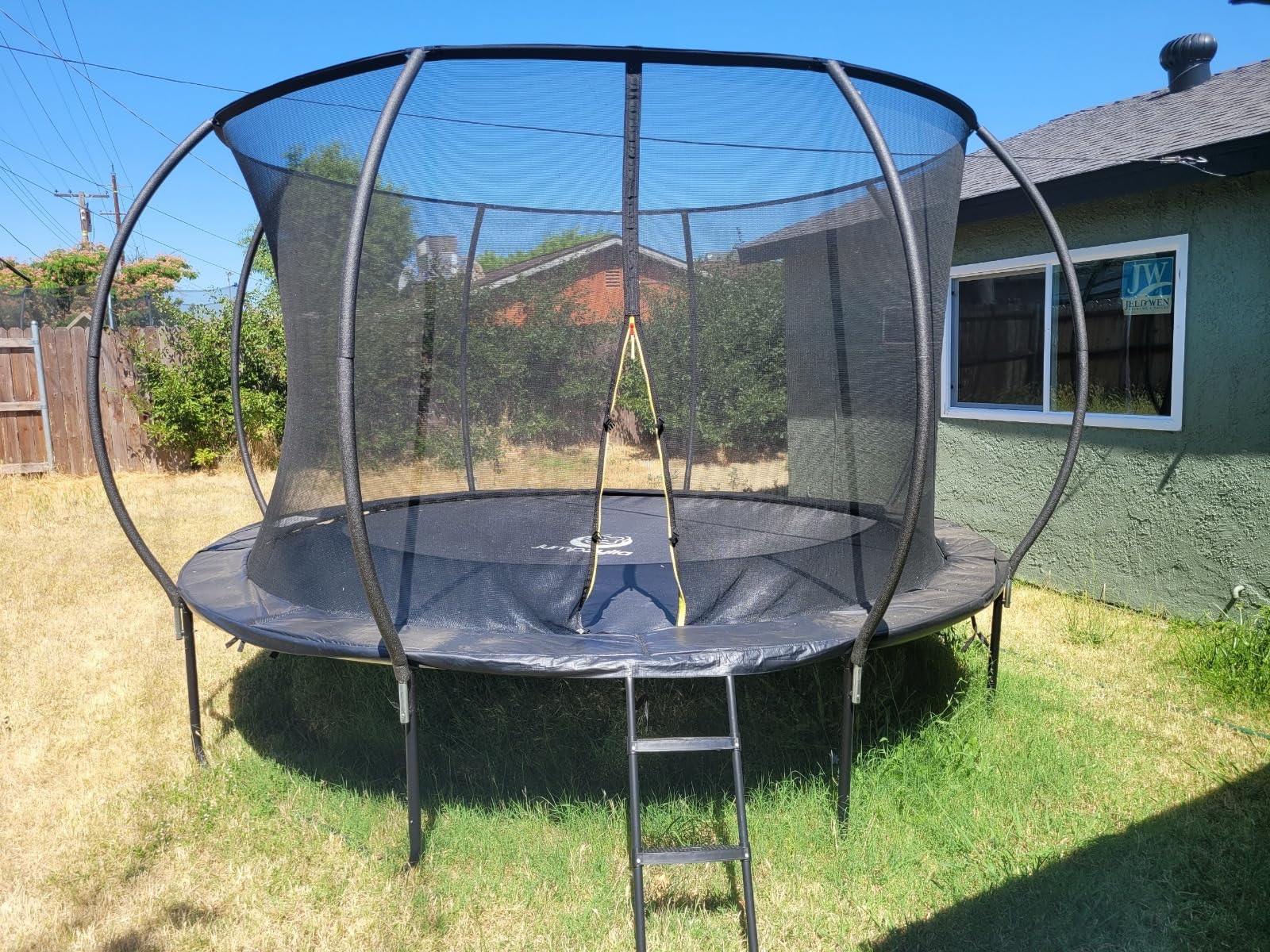 JUMPZYLLA Trampoline 8FT 10FT 12FT 14FT 15FT 16FT Trampoline with Enclosure - Recreational Trampolines with Ladder and AntiRust Coating, ASTM Approval Outdoor Trampoline for Kids